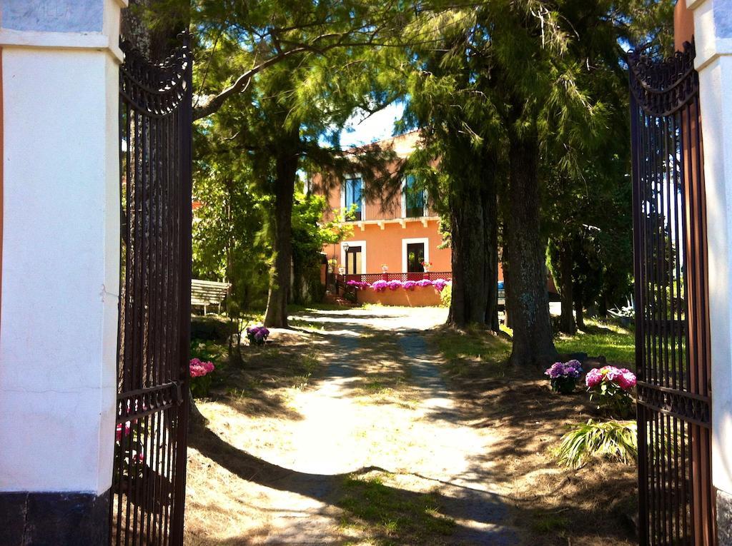 Villa Bonaccorso - Antica E Maestosa Villa Con Piscina Ai Piedi Dell'Etna Viagrande Exterior photo