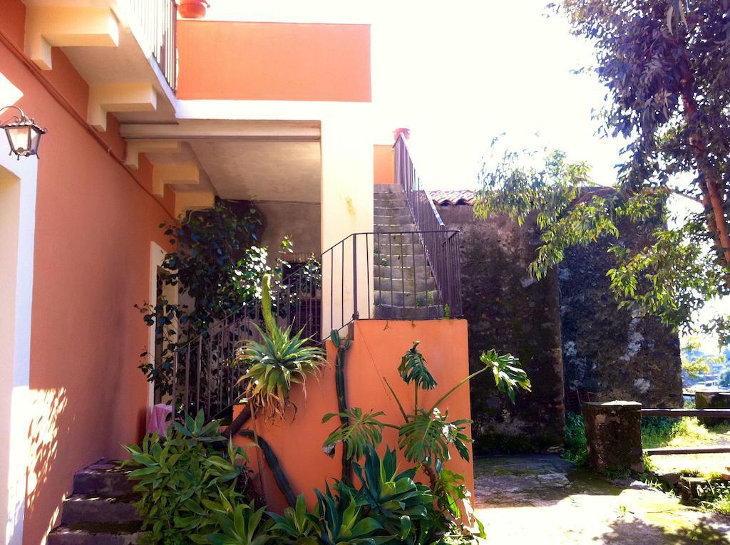 Villa Bonaccorso - Antica E Maestosa Villa Con Piscina Ai Piedi Dell'Etna Viagrande Exterior photo