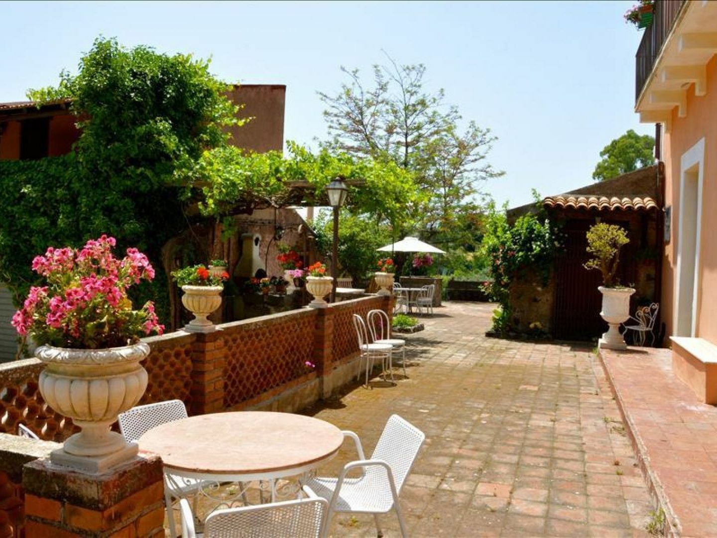 Villa Bonaccorso - Antica E Maestosa Villa Con Piscina Ai Piedi Dell'Etna Viagrande Exterior photo